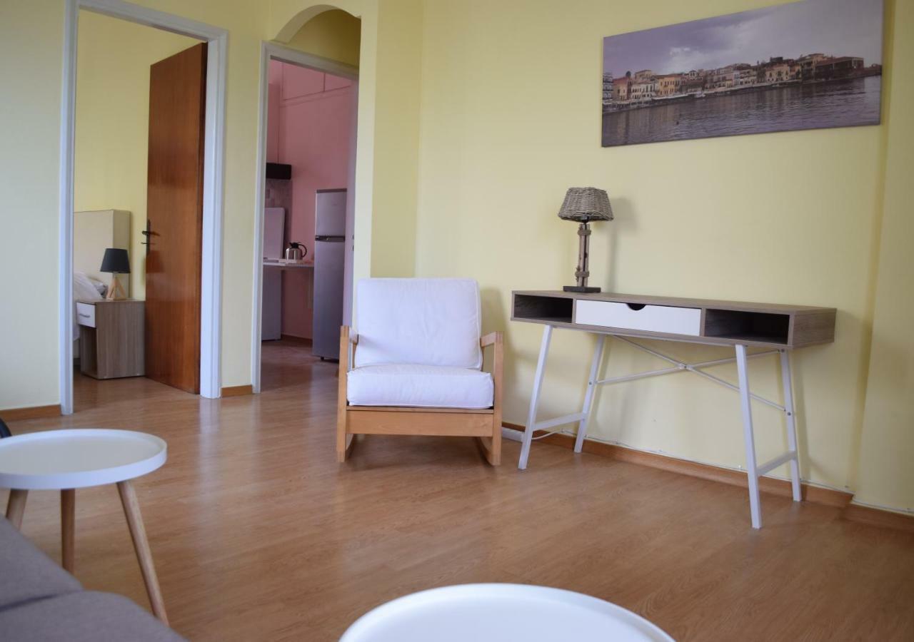 קיסאמוס Central House With Quiet Garden מראה חיצוני תמונה